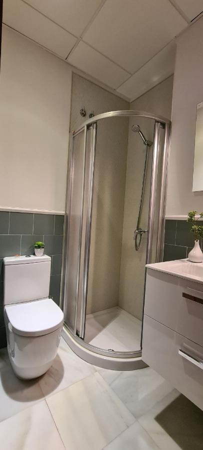 Apartamento Vina P. Malaga Centro Bagian luar foto