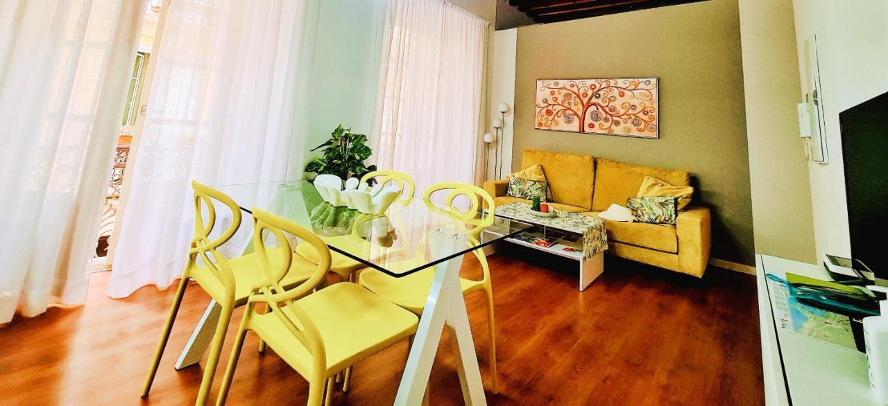 Apartamento Vina P. Malaga Centro Bagian luar foto